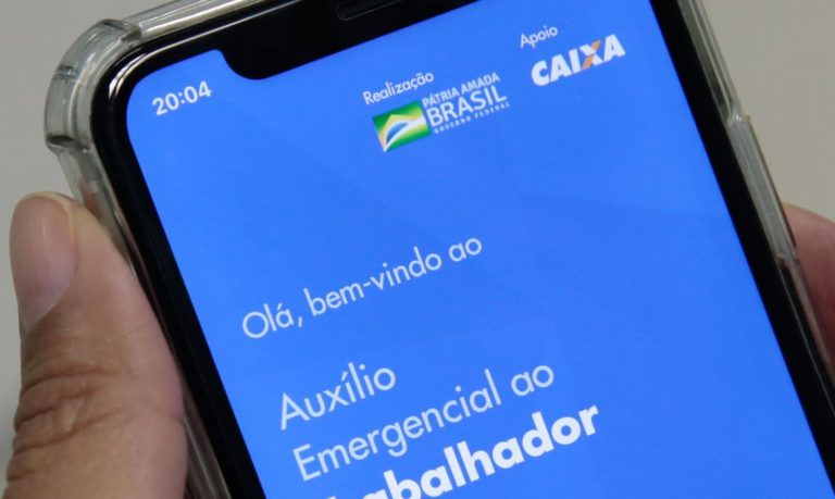 Trabalhadores nascidos em maio podem sacar auxílio emergencial