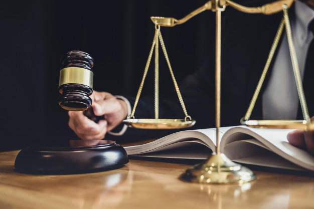 Homem que matou idoso para roubar celular recebe 31 anos de prisão