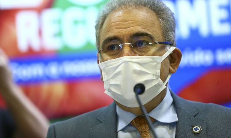 Brasil chega a 500 mil mortes por Covid-19 e Ministro lamenta