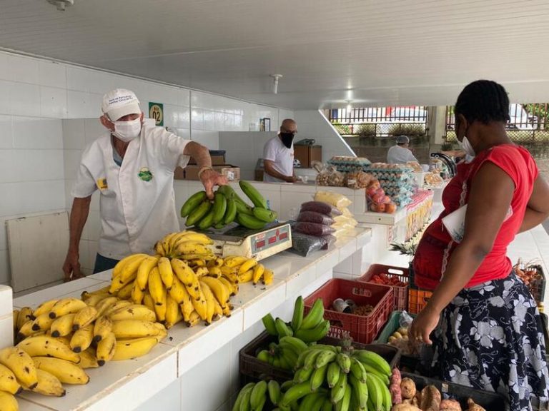 Cocal do Sul: feira deste sábado celebra o rock e produtos fresquinhos
