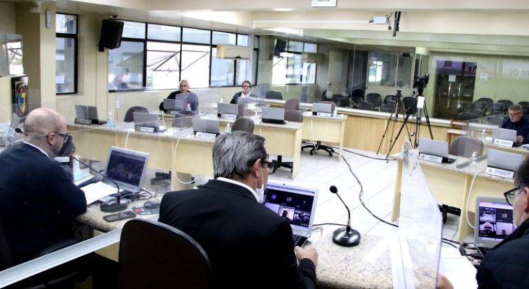 Revisão Legislativa continua na Câmara de Criciúma