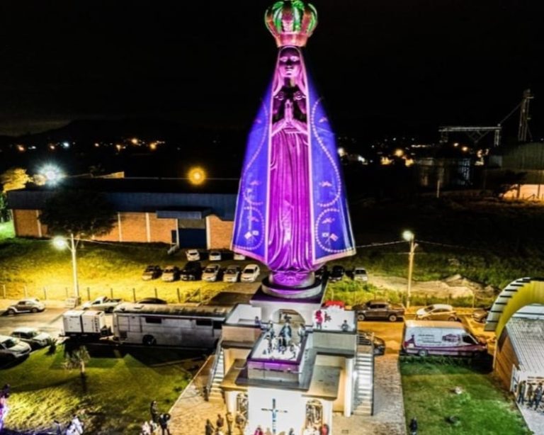Estátua de 18 metros da Nossa Senhora Aparecida é inaugurada em Maracajá