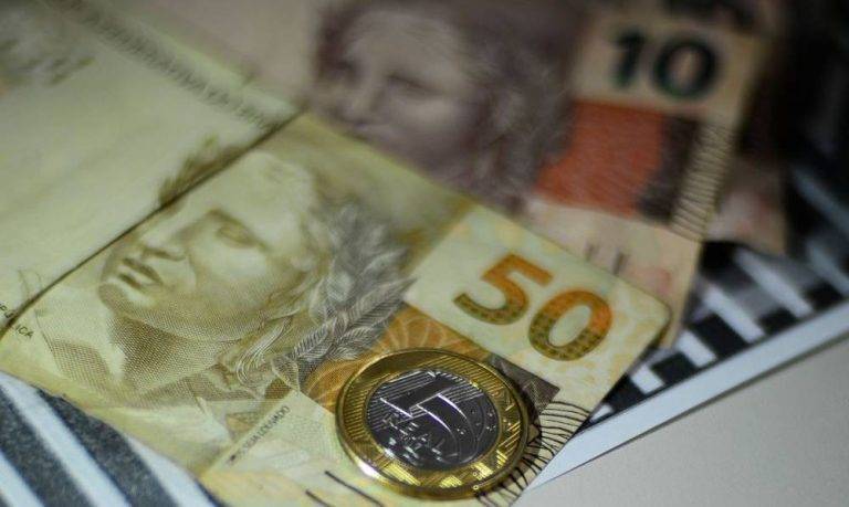 Inflação medida pelo IPCA acelera para 1,25% em outubro