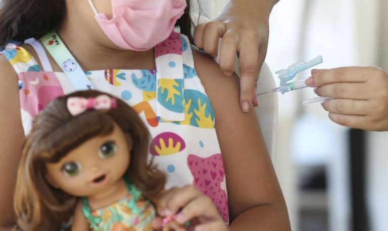 Dengue em SC: apenas 17,5% do público-alvo procura a vacina, segundo a Dive