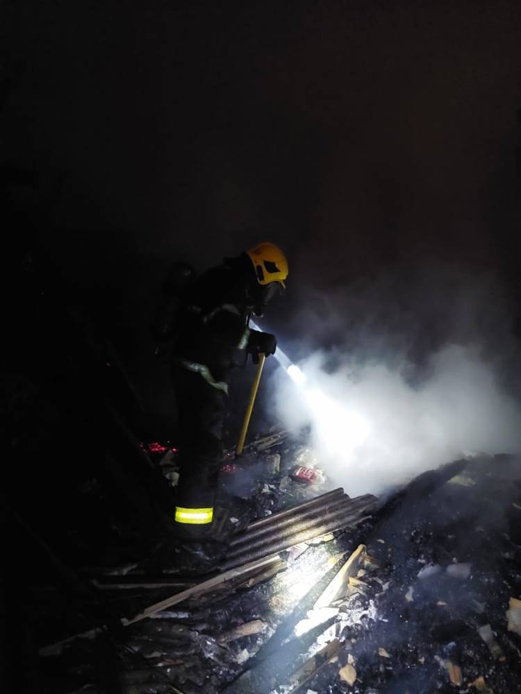 Cocal do Sul: Incêndio destrói edícula e depósito