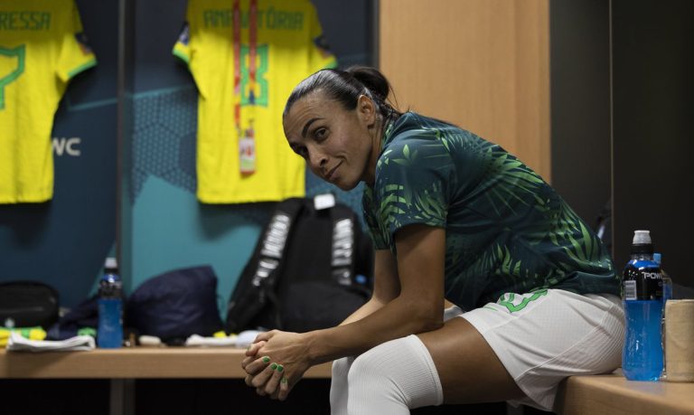Marta retorna à seleção feminina para 2 amistosos contra EUA no Brasil