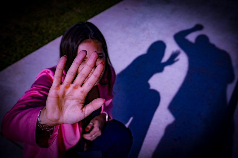 Mulheres vítimas de violência podem ter novo benefício