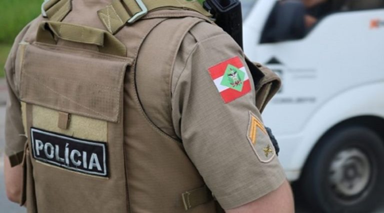 Motocicleta furtada é recuperada em Capivari de Baixo
