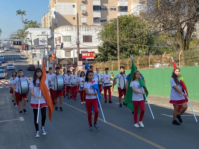 Içara dá início à Semana da Pátria com apresentações culturais
