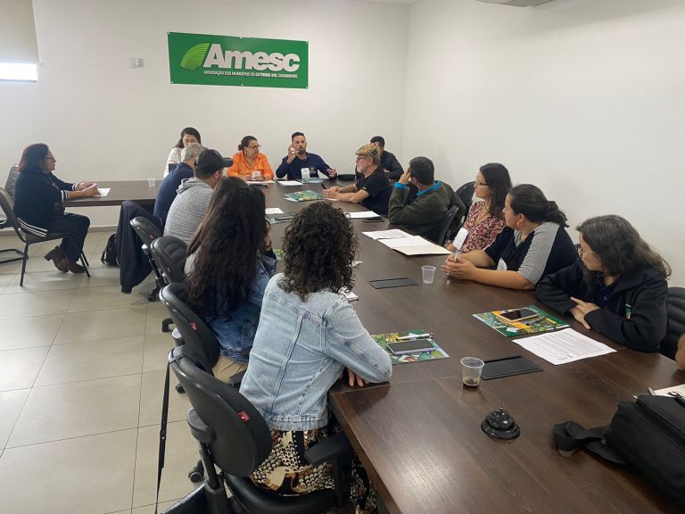 1ª Conferência de Cultura da Amesc reúne 15 municípios