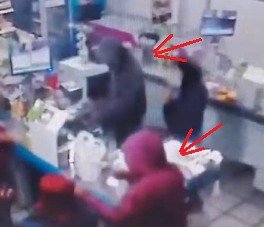 Após perseguição suspeitos são presos por roubo a supermercado