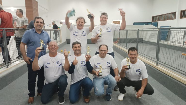 Meleiro é o campeão da Copa Amesc de Bocha