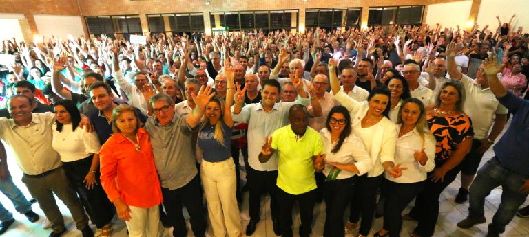 Ximenes e Enio fazem lançamento de chapa de oposição para a Coopera
