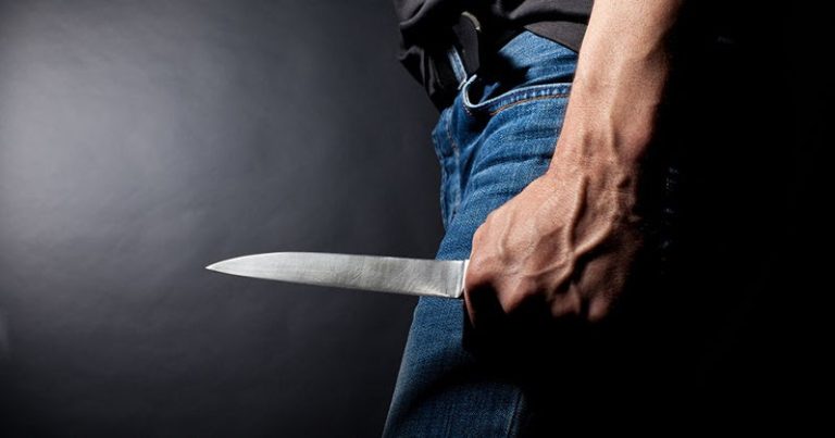 Briga em bar de Tubarão termina com homem esfaqueado pelo proprietário