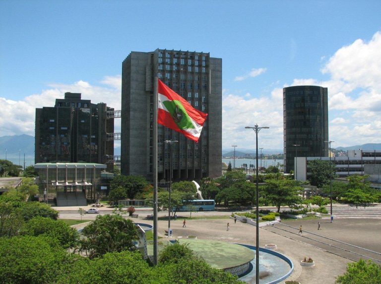 Justiça nega novo recurso contra o programa Universidade Gratuita