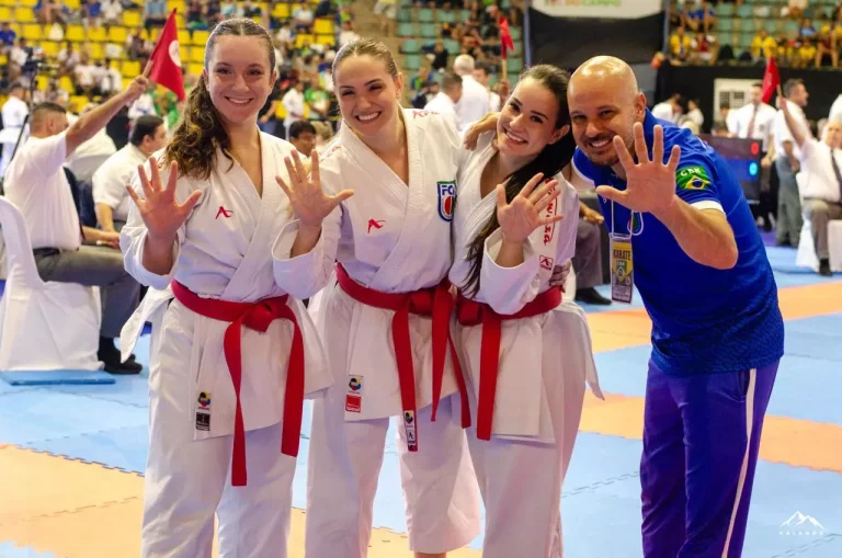 Içara conquista medalha de prata na Liga Mundial de Karate