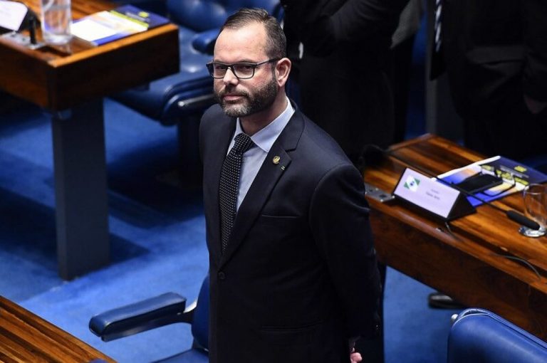 Pedido de cassação de senador catarinense já tem data de julgamento
