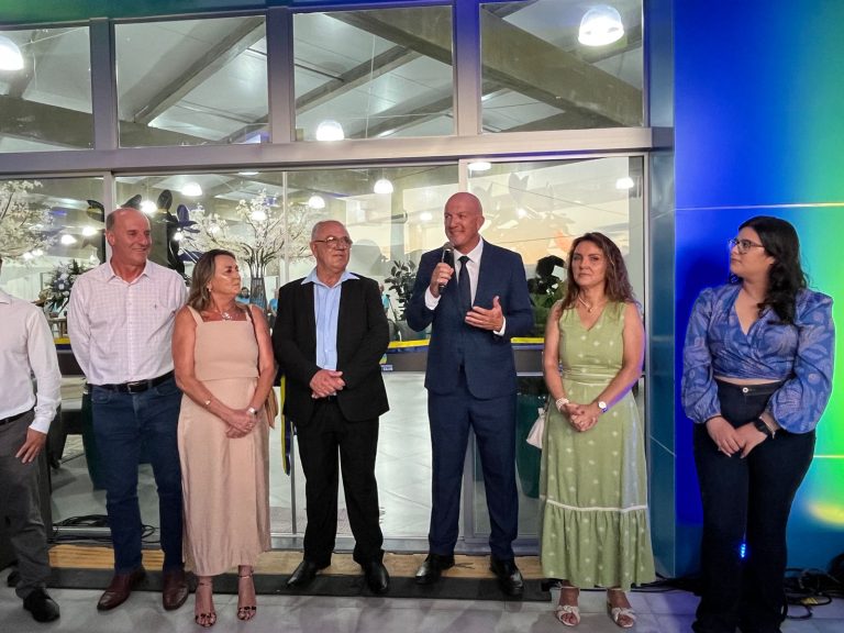 Nova sede da Prefeitura de Balneário Arroio do Silva é inaugurada