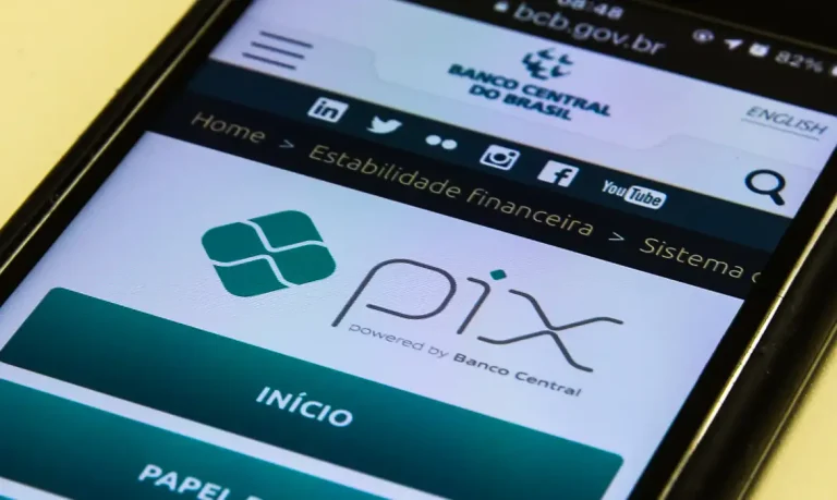 Banco Central estuda interligar Pix com sistemas de outros países