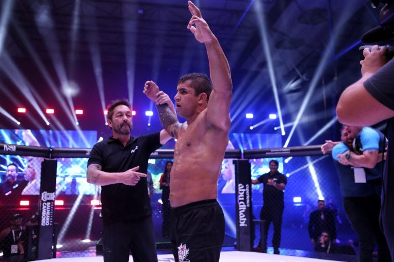 Atleta criciumense Henrique Ceconi lança documentário nesta quinta-feira