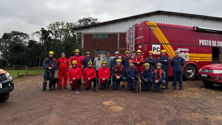 Bombeiros Militares catarinenses seguem com a ajuda aos gaúchos