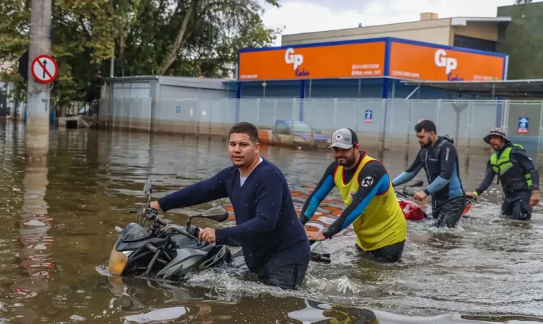 Nível do Guaíba cai 17cm em Porto Alegre e segue baixando