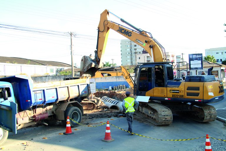 Obras de drenagem buscam evitar cheias em Morro da Fumaça