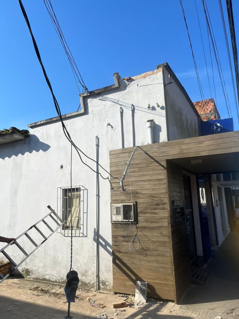 Homem cai de telhado e é hospitalizado em Jaguaruna