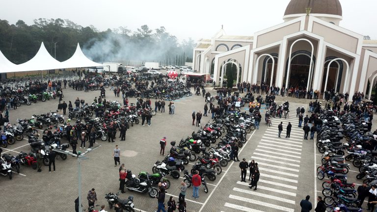 Romaria dos Motociclistas movimenta mais de 4 mil fiéis em Içara