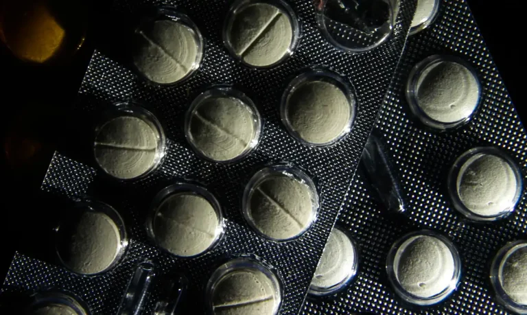 Anvisa aprova novo medicamento para tratamento de enxaqueca