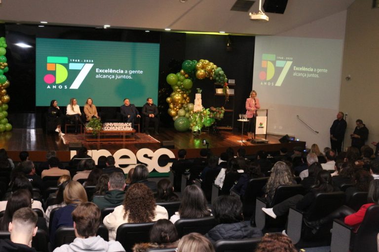 Unesc celebra 57 anos com homenagens