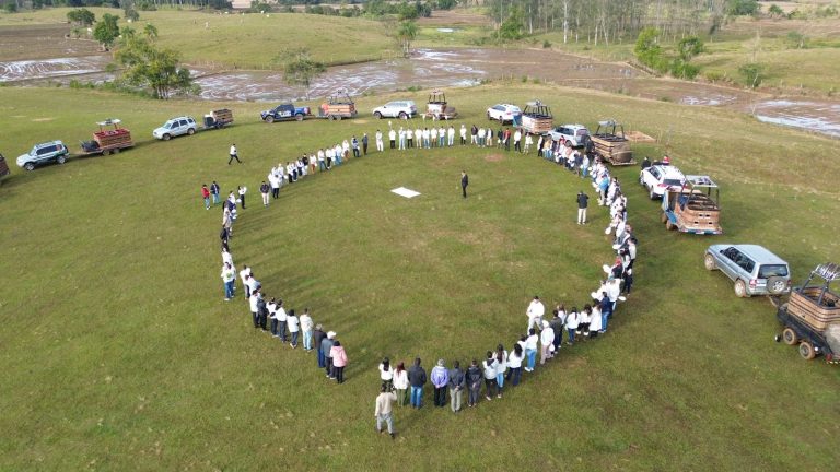 Praia Grande presta homenagem às vítimas de balão