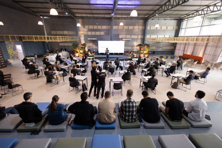 CRIO sedia evento internacional com foco em aceleração empresarial