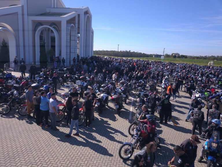 Romaria dos Motociclistas une paixão por motos e fé em Içara