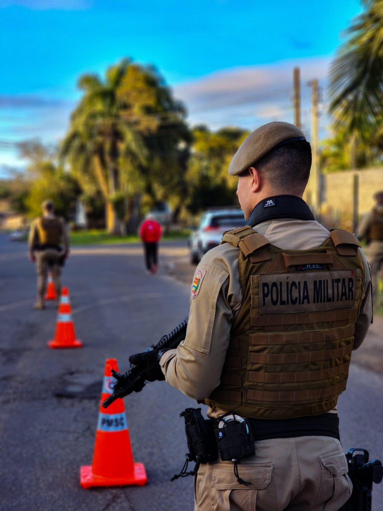Polícia Militar de Criciúma recupera carro furtado
