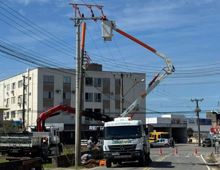 Cermoful Energia instala quatro novos religadores automáticas