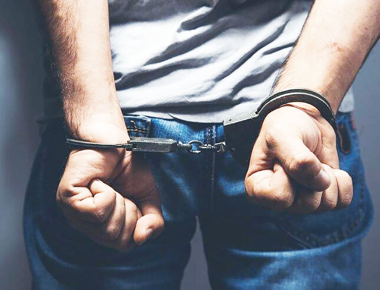 Homem é preso após perturbar sossego e desobedecer PM em Criciúma