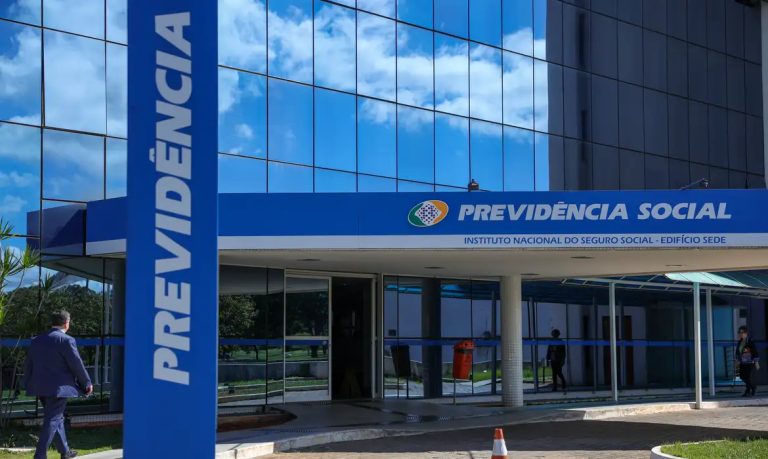 PF indicia Careca do INSS e mais 47 por esquema de descontos ilegais