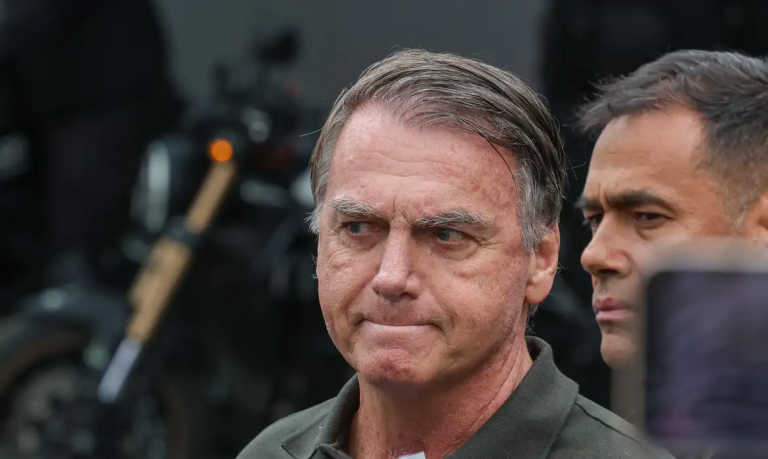 PM relata ao STF falha de sinal da tornozeleira de Bolsonaro