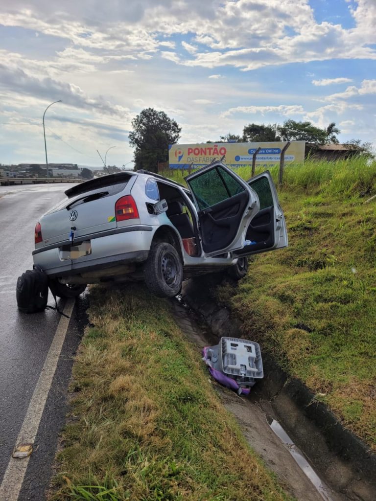 Criança de três anos fica ferida em saída de pista na Esplanada
