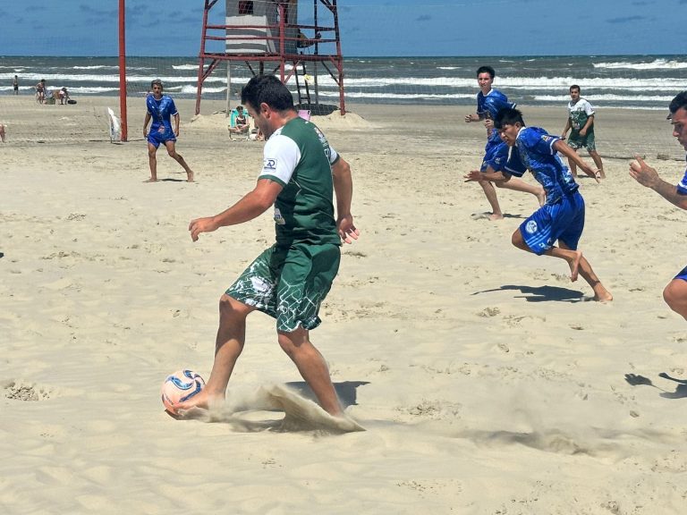 Quartas de final agitam o Praião da Caçamba neste domingo