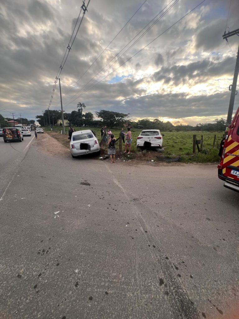 Colisão entre carros deixa uma pessoa ferida em Forquilhinha