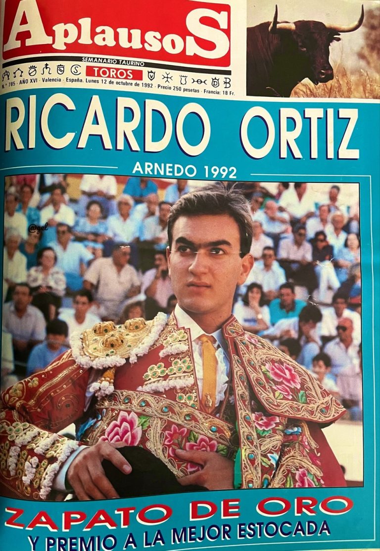 Ex-toureiro morre após ser atacado por touro em arena na Espanha