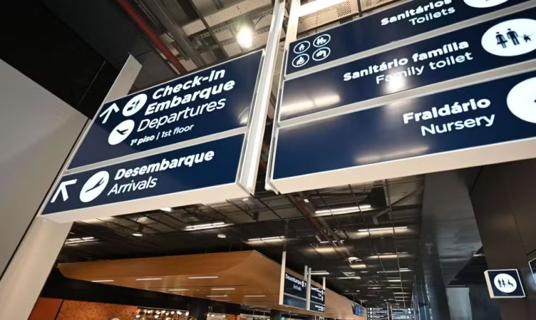 Voos em SC são cancelados após falha no tráfego aéreo em São Paulo