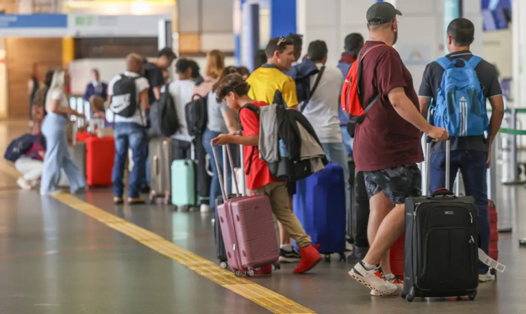 Presidente da Anac diz que ação do governo freou alta de passagens aéreas