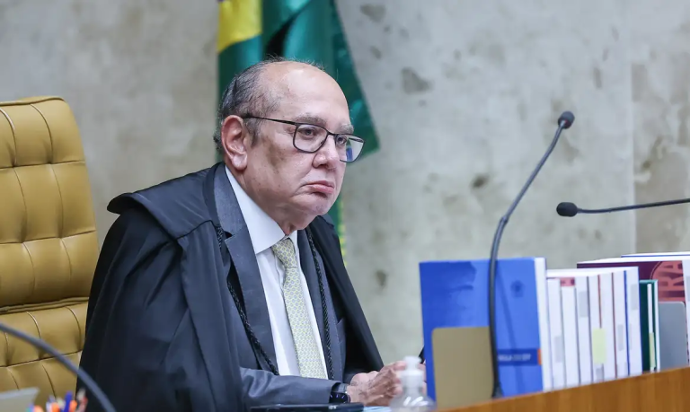 Gilmar Mendes vota a favor de derrubar lei de SC que proíbe cotas raciais