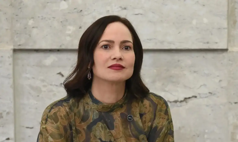 Ana Cristina Viana assume comando do INSS