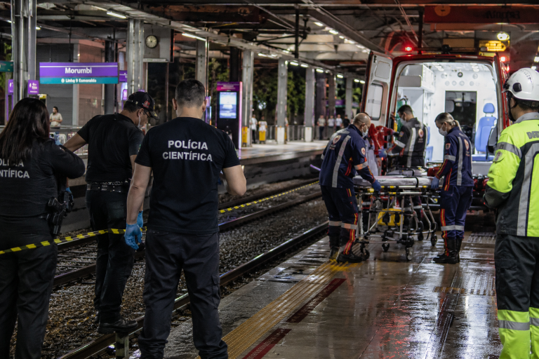Trabalhador morre eletrocutado durante manutenção em estação