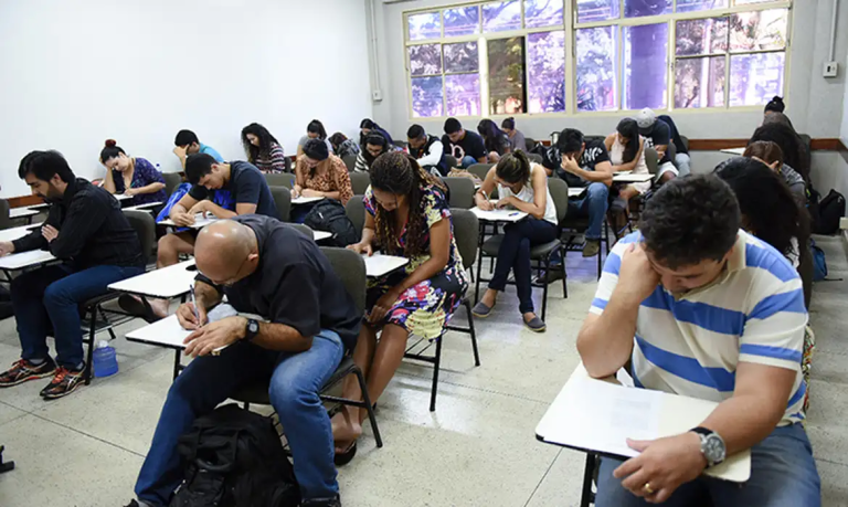 inscrição do Encceja pode ser feita até dia 15 de maio