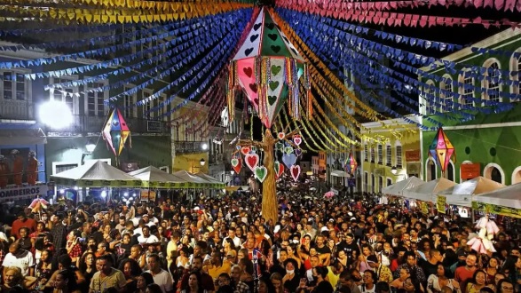 Unicef lança guia para proteger crianças durante festas populares